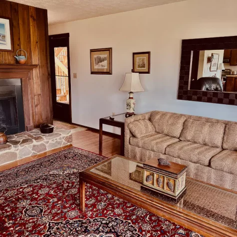 Byrdhaus living room